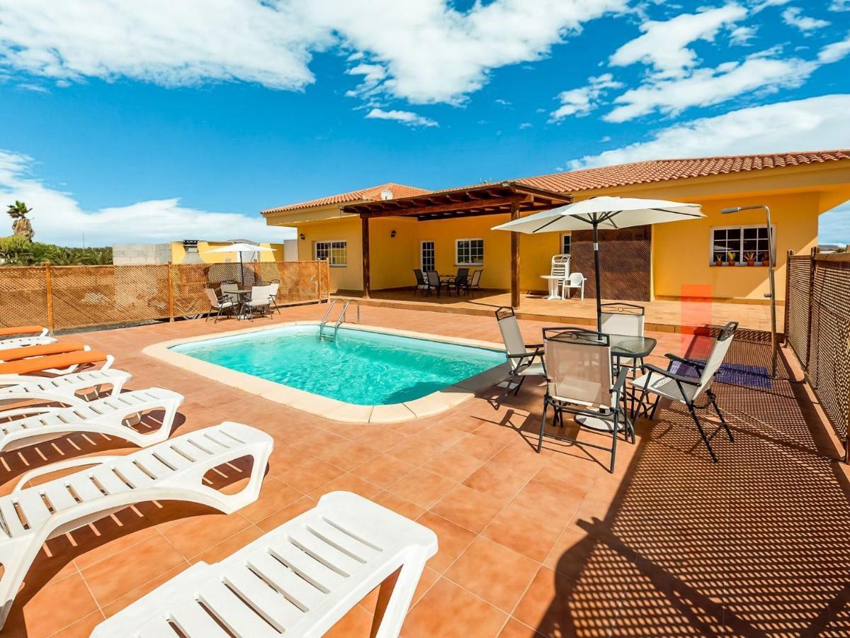 Belvilla By Oyo Chalet En Tuineje Para 6 Personas 객실 사진